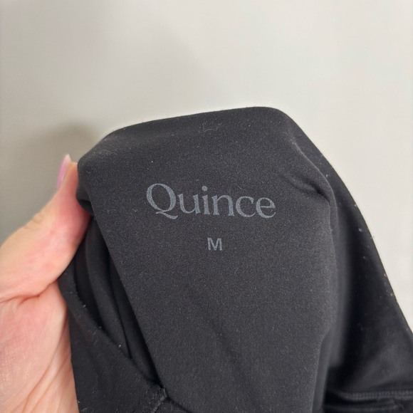 Quince Ultra-Form High-Rise Capri size Medium - Picture 8 of 12